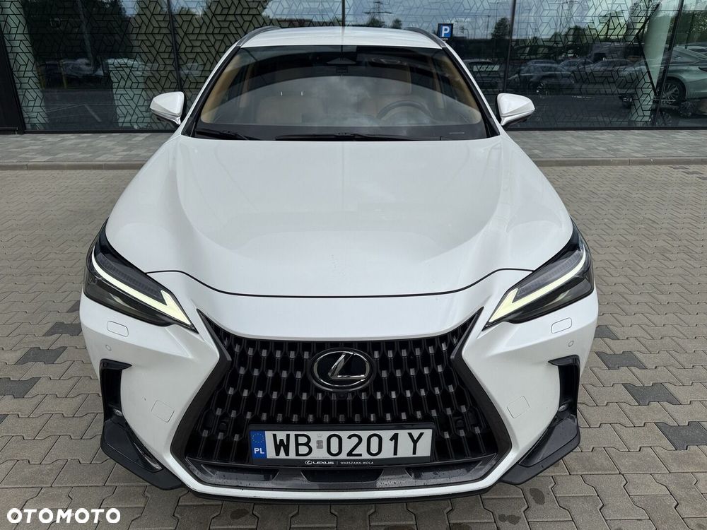 Lexus NX - 4