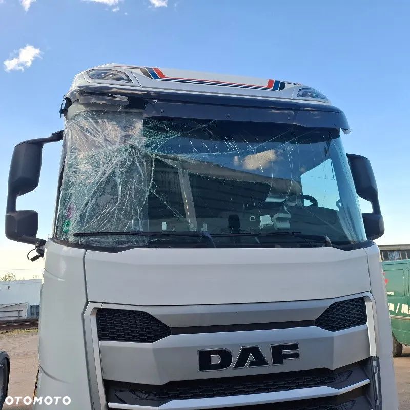 DAF XG - 8