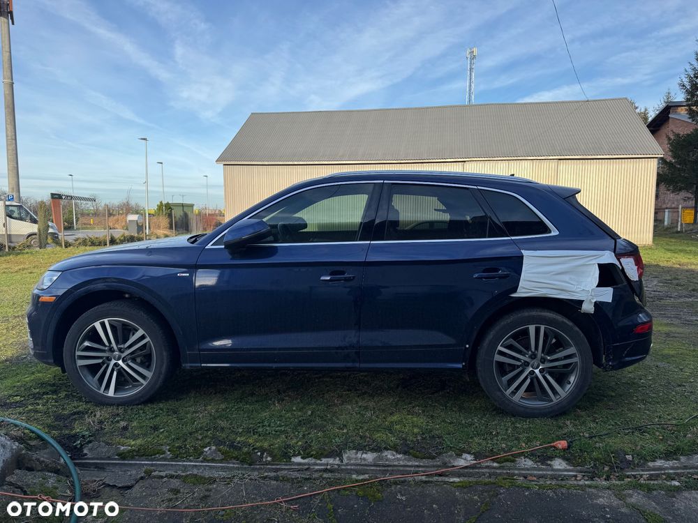 Audi Q5 2.0 TFSI Quattro S tronic design - 4