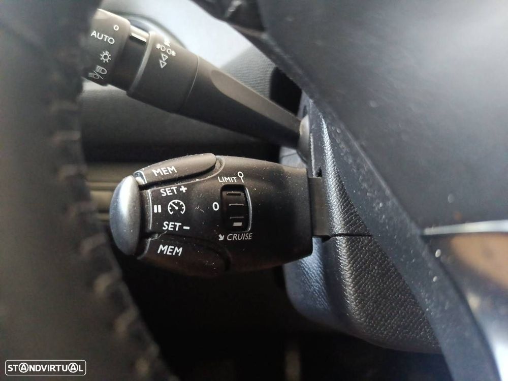 Peugeot 308 1.6 BlueHDi Style - 18