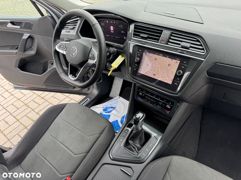 Volkswagen Tiguan - 25