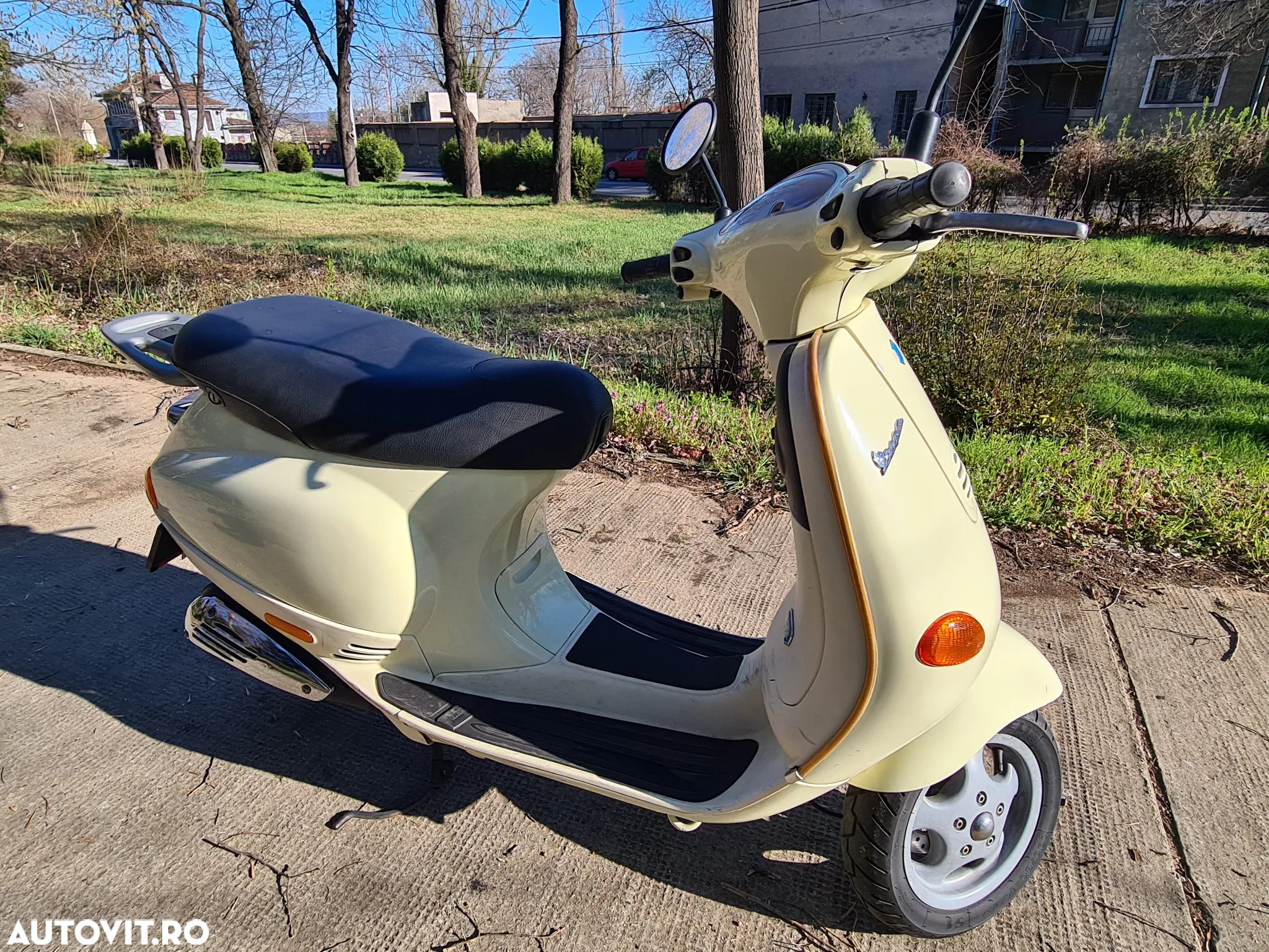 Piaggio Vespa - 6