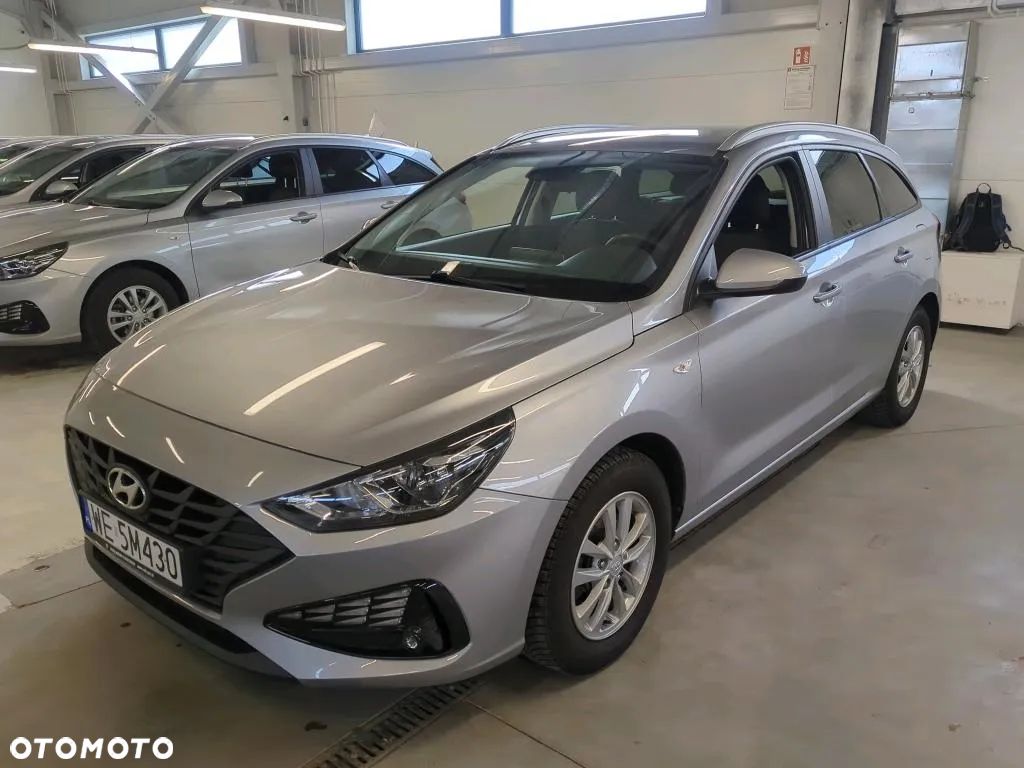Hyundai i30 1.5 DPI Classic + - 1