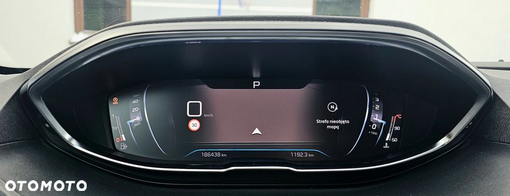 Peugeot 5008 BlueHDI 130 EAT8 Allure Business-Paket - 31