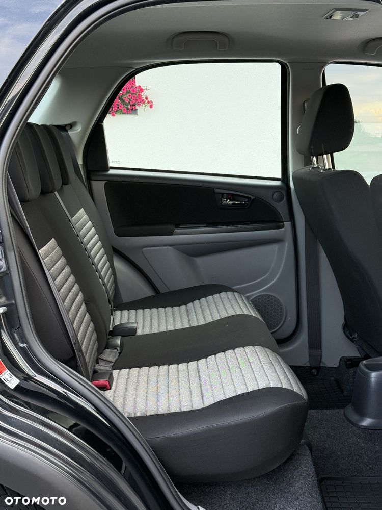 Suzuki SX4 - 6