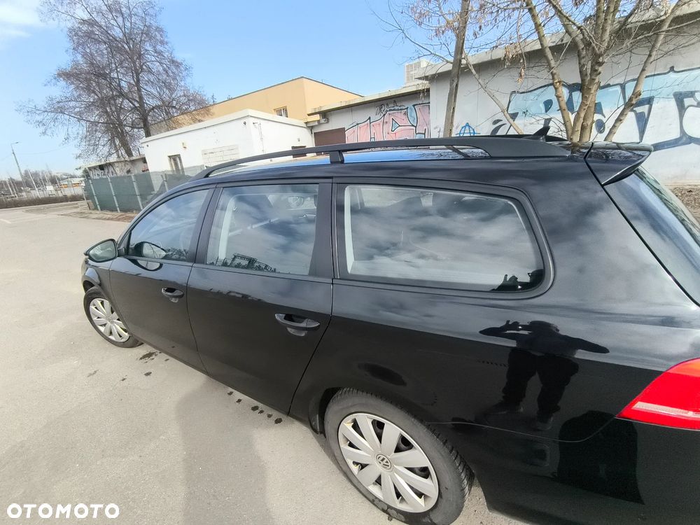 Volkswagen Passat 2.0 TDI DSG Comfortline - 14