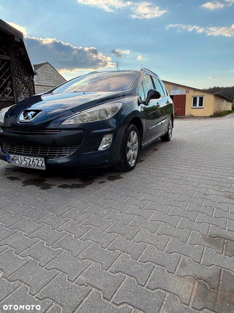 Peugeot 308 - 1
