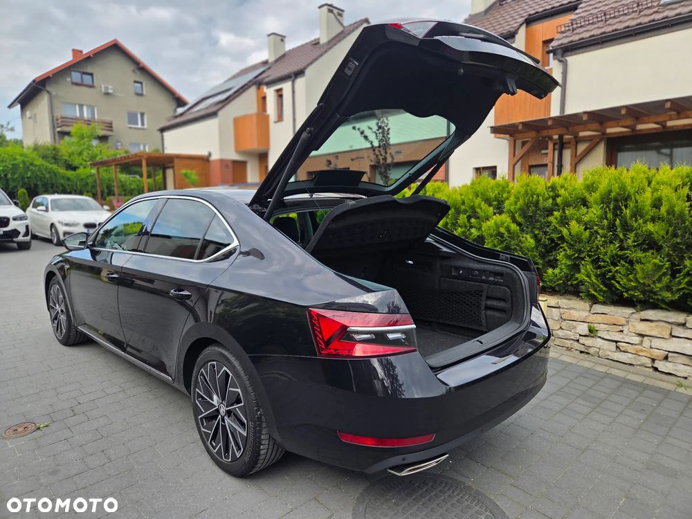 Skoda Superb 2.0 TSI 4x4 L&K DSG - 12