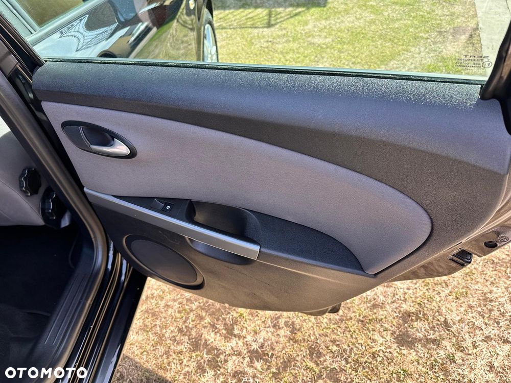 Seat Leon 1.6 TDI DPF E-Ecomotive Style - 19