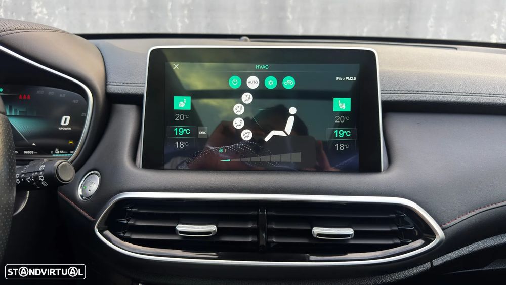 MG EHS 1.5 T-GDI Plug-in Hybrid Luxury - 32