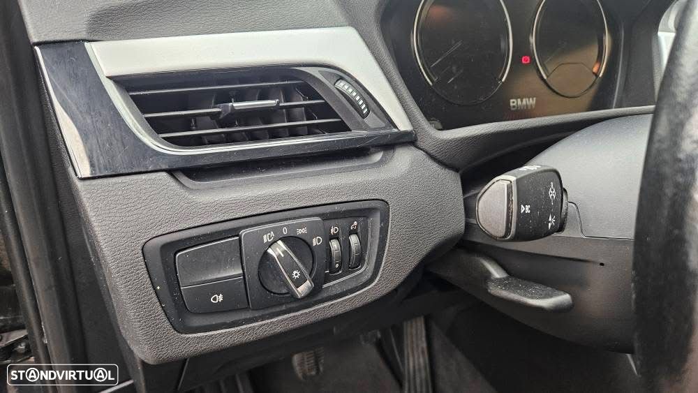 BMW X1 16 d sDrive Advantage - 18