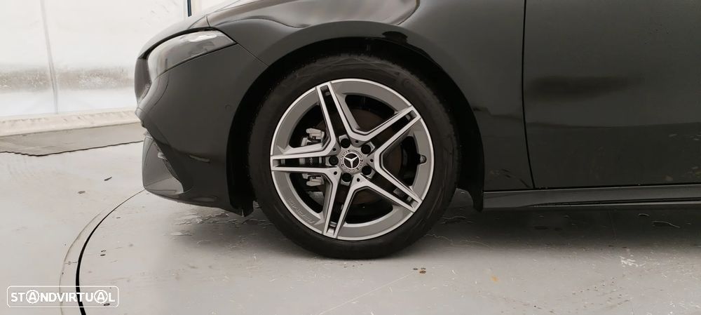 Mercedes-Benz A 200 Limousine Standard - 17