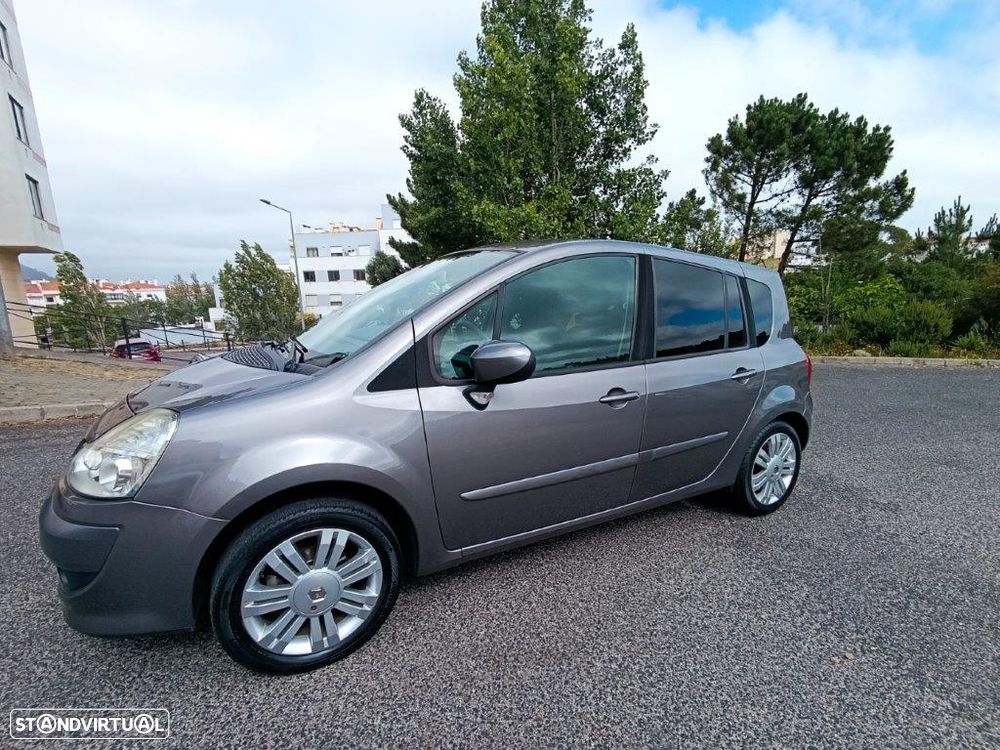 Renault Modus 1.5 dCi Dynamique S - 1
