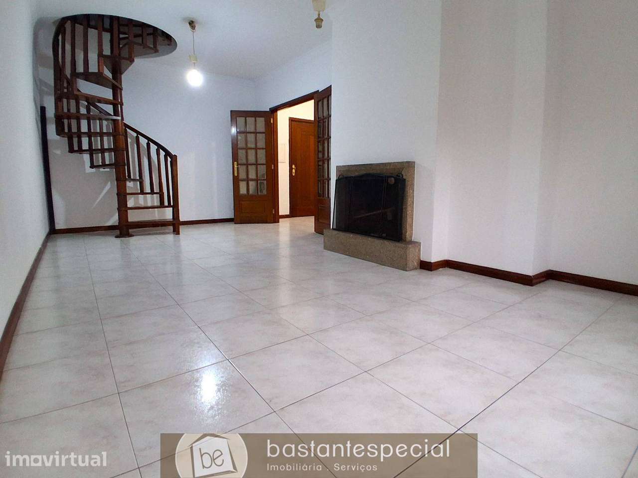 T2 Duplex São João da Madeira - Grande imagem: 2/22
