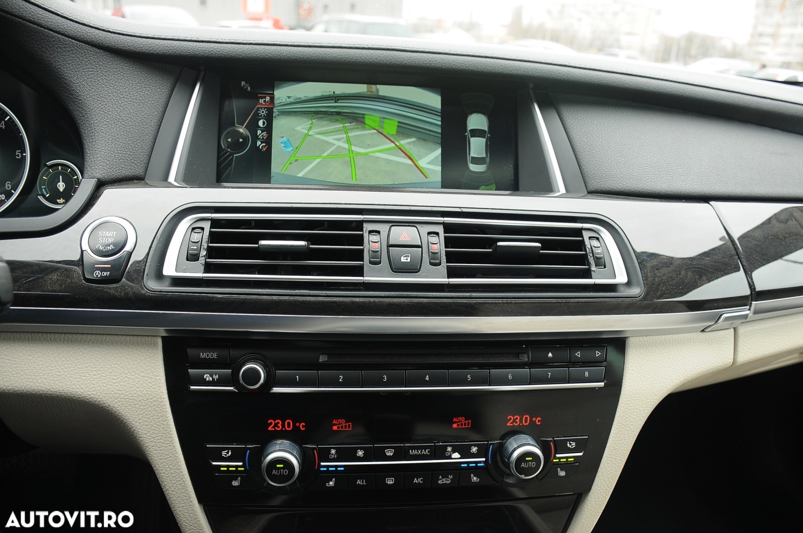 BMW Seria 7 730d xDrive Edition Exclusive - 23
