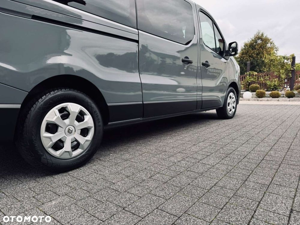 Renault Trafic - 9
