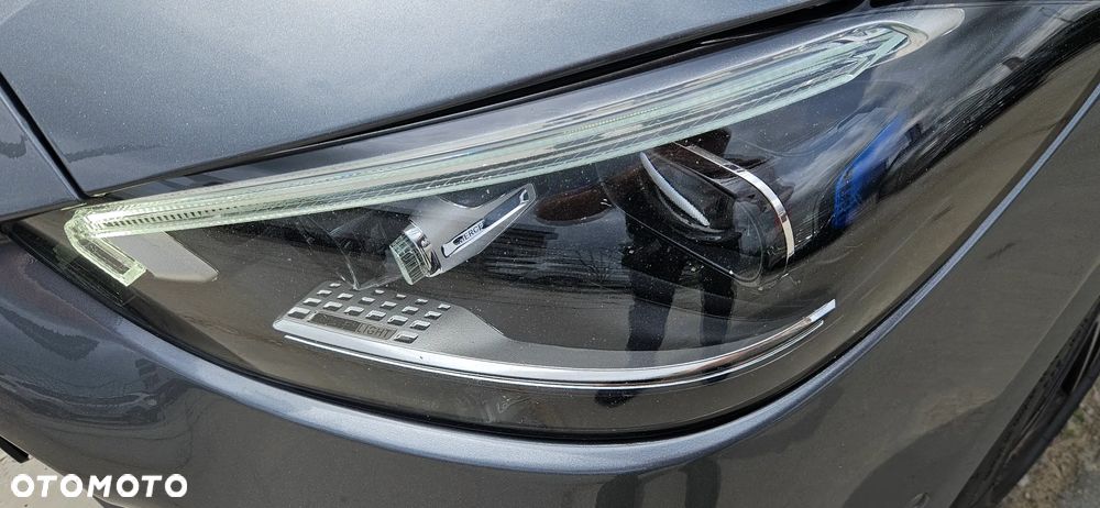 Mercedes-Benz Klasa C 220 d mHEV AMG - 10