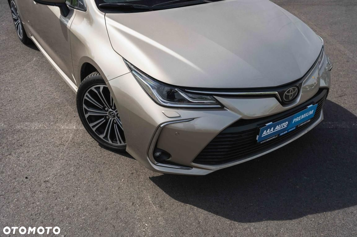 Toyota Corolla - 8