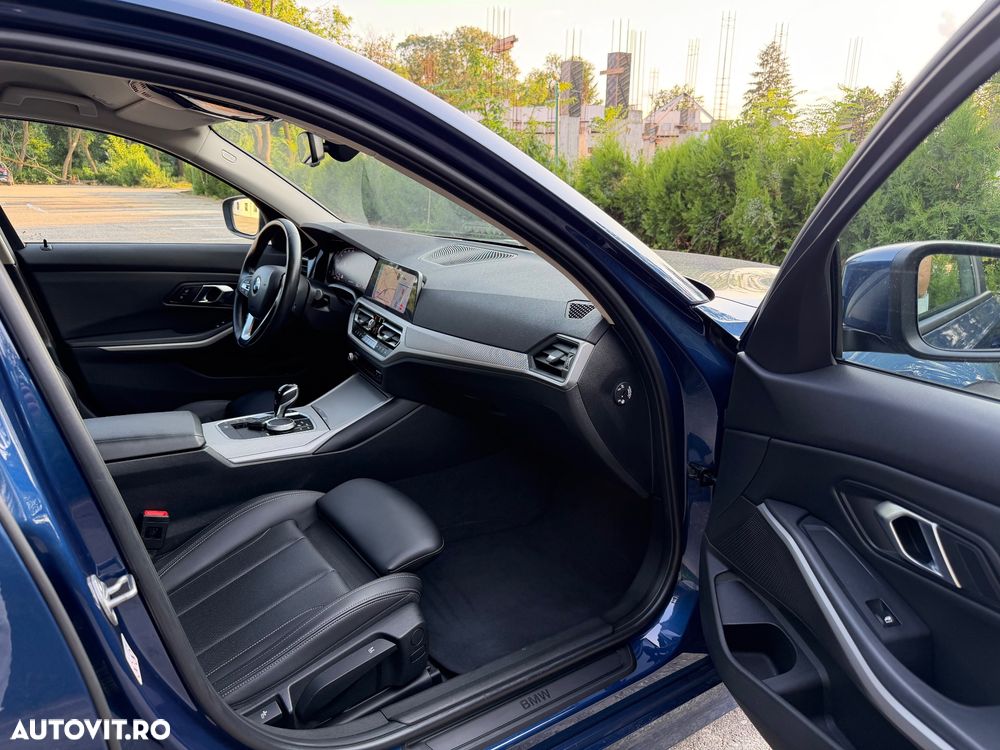 BMW Seria 3 316d AT MHEV - 16