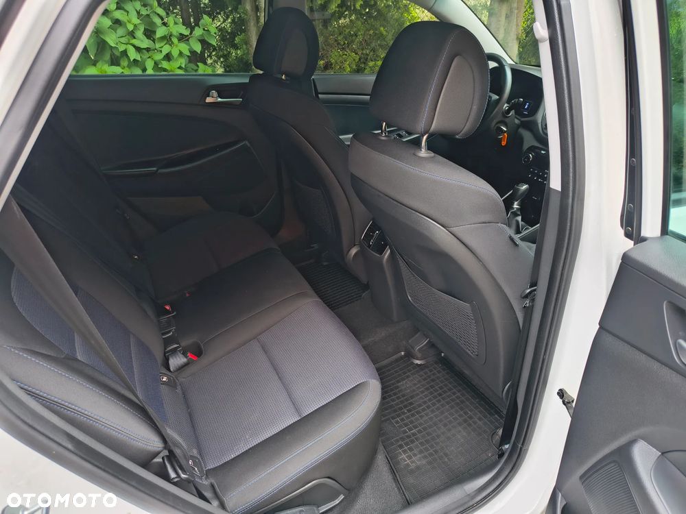 Hyundai Tucson 2.0 CRDI 2WD Style - 11