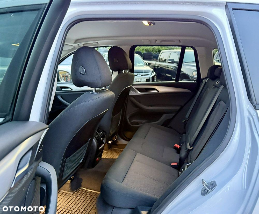BMW X3 xDrive20d Advantage sport - 10