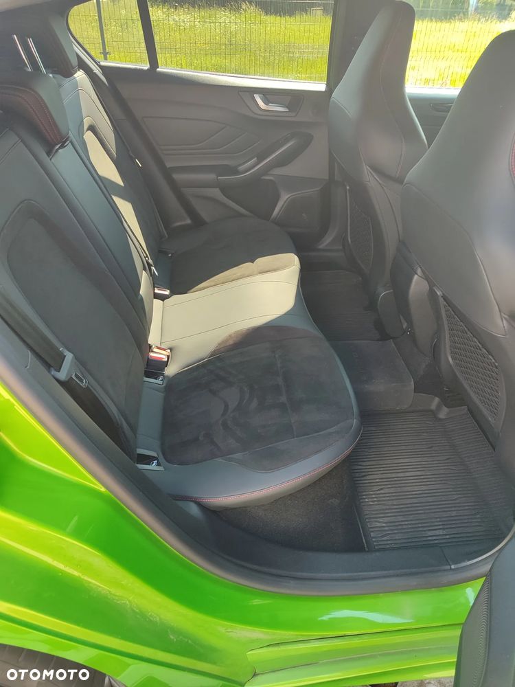 Ford Focus - 6