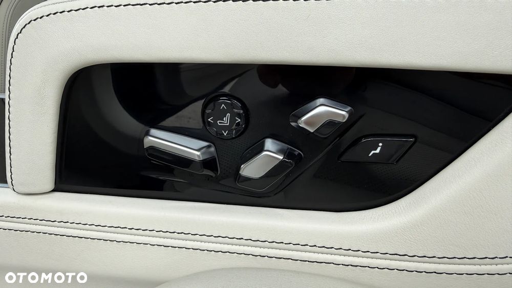 BMW Seria 7 750Li xDrive Edition Exclusive - 23