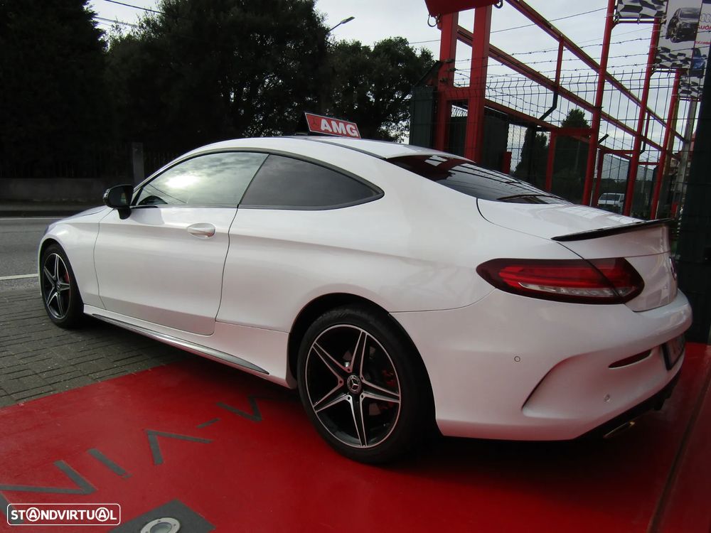 Mercedes-Benz C 180 AMG Line - 5