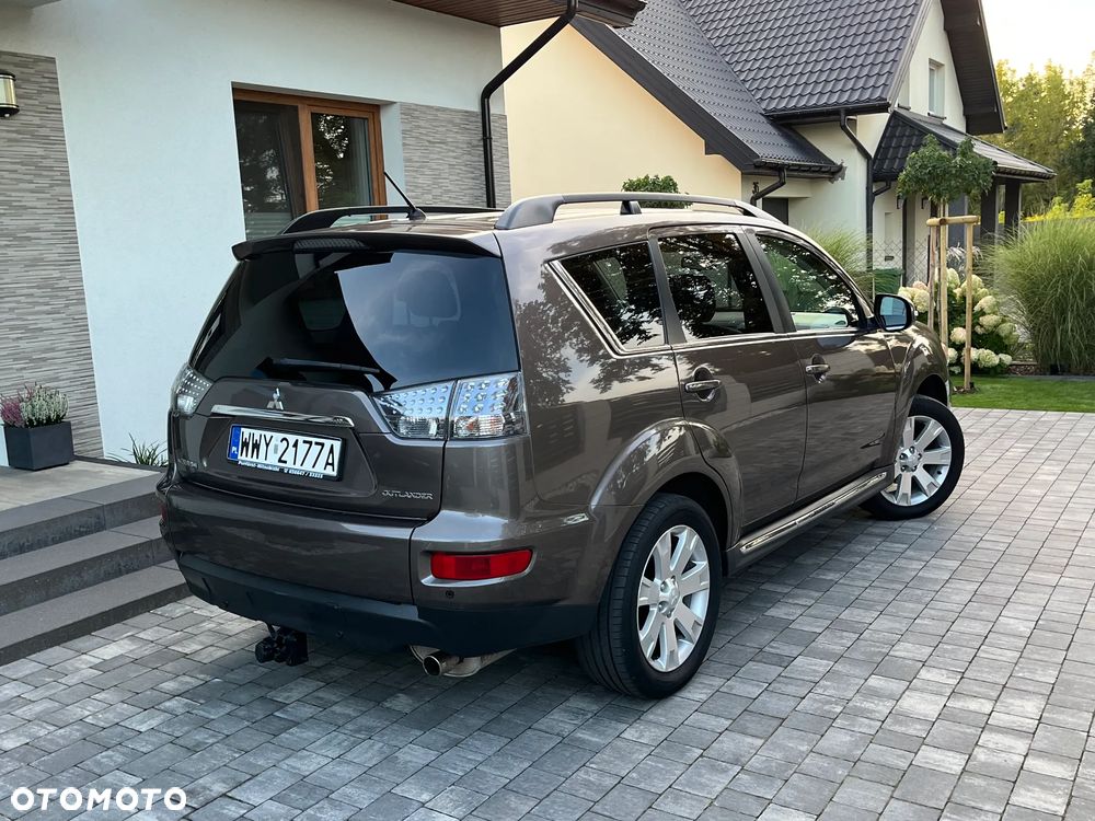 Mitsubishi Outlander 2.0 2WD 35 Jahre - 5