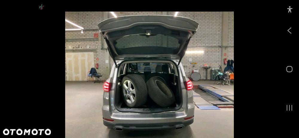 Ford S-Max 2.0 TDCi Titanium PowerShift - 12