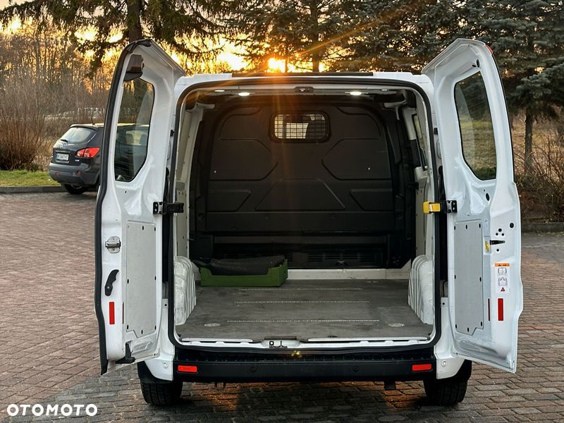 Ford Transit Custom - 9