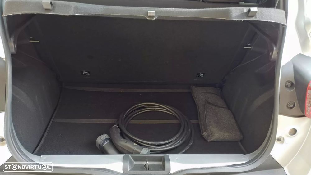 Dacia Spring Comfort Plus - 16