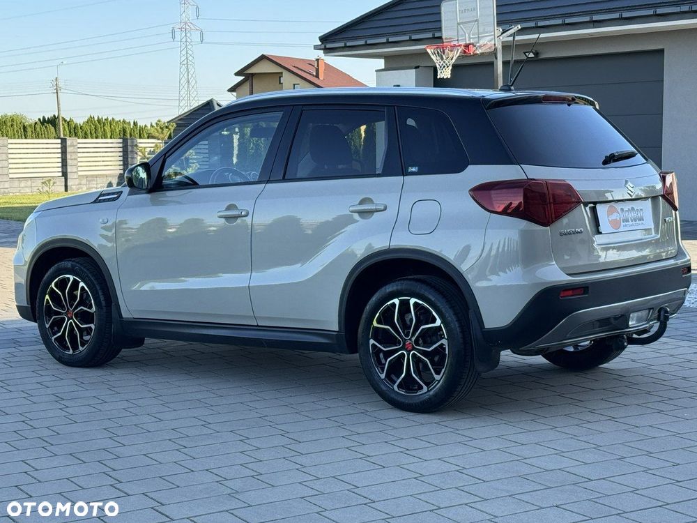 Suzuki Vitara - 11