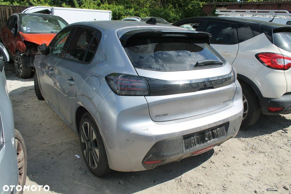 Peugeot 208 - 2