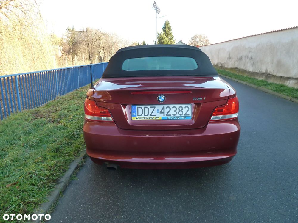 BMW Seria 1 118i - 4