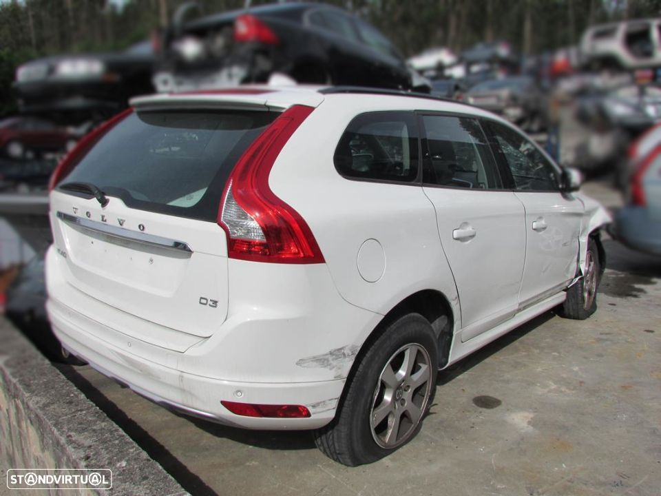 VOLVO XC60 2.0 D3 (136Cv) 2014 - Peças Usadas (6652) - 3