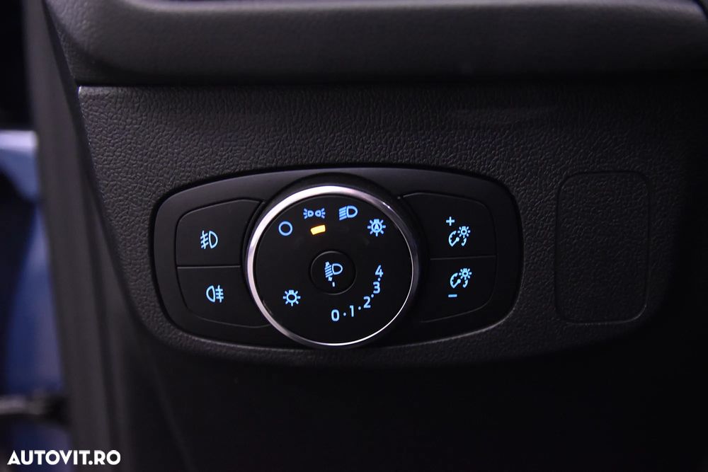 Ford Focus 1.0 EcoBoost MHEV Titanium - 15