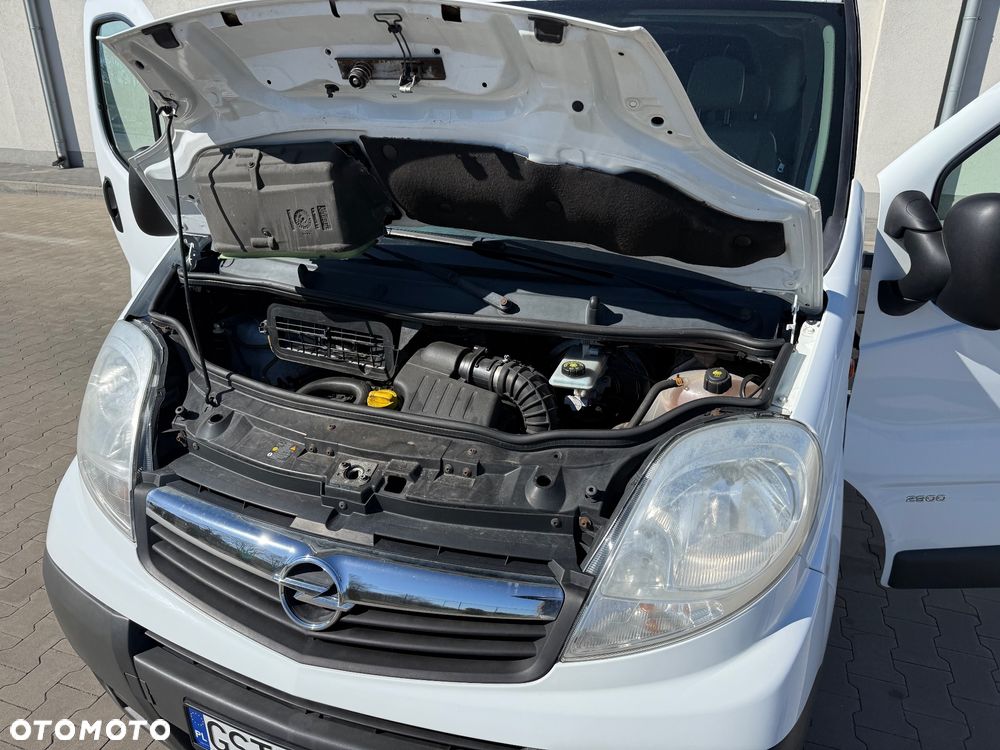 Opel Vivaro - 29