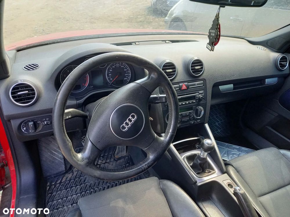 Części do Audi A3 8P 3-drzwi 2.0 FSi benzyna 2004r. silnik skrzynia drzwi maska klapa - 6