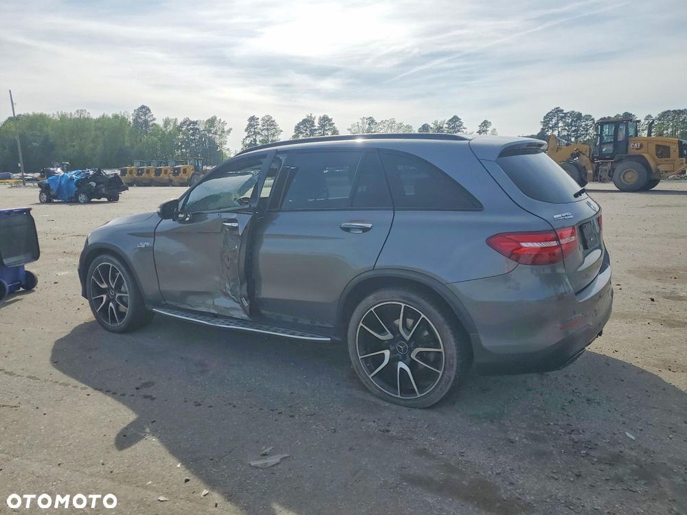 Mercedes-Benz GLC AMG 43 4Matic 9G-TRONIC - 3