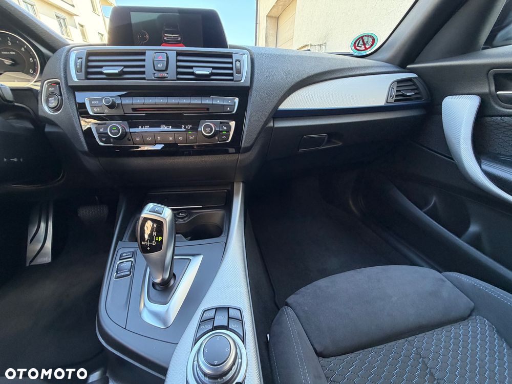 BMW Seria 1 118d Edition M Sport Shadow - 21