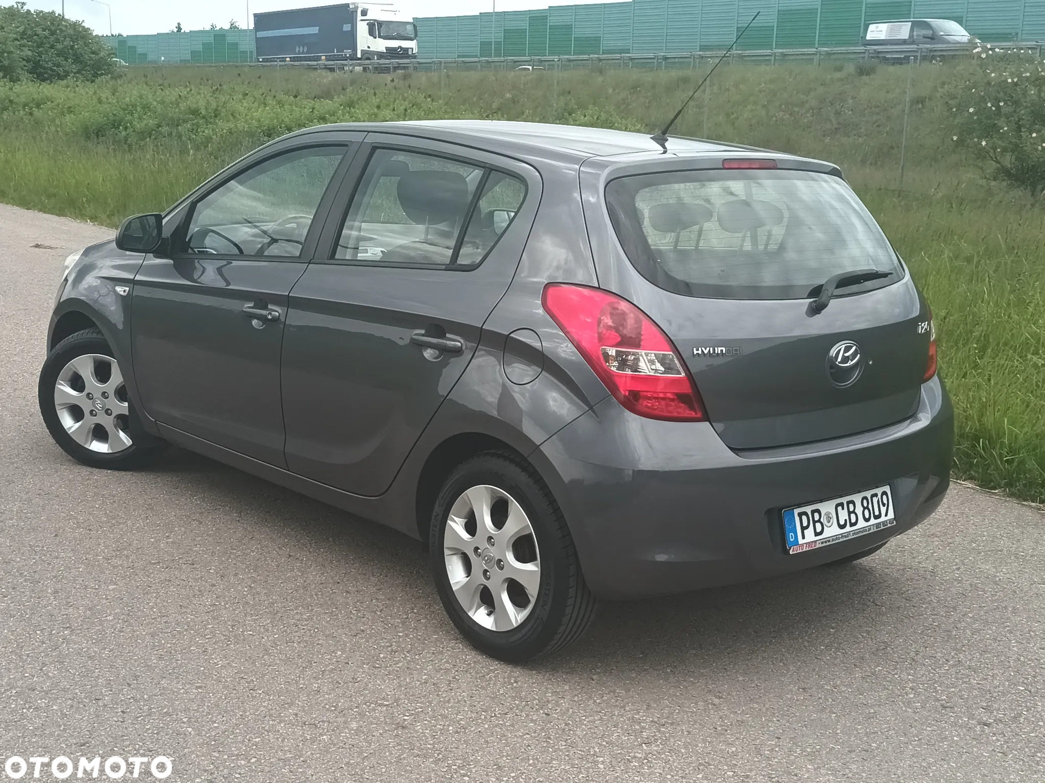 Hyundai i20 - 13