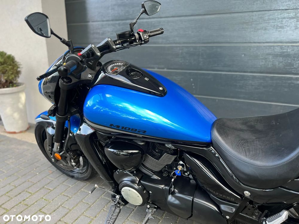 Suzuki Boulevard - 6