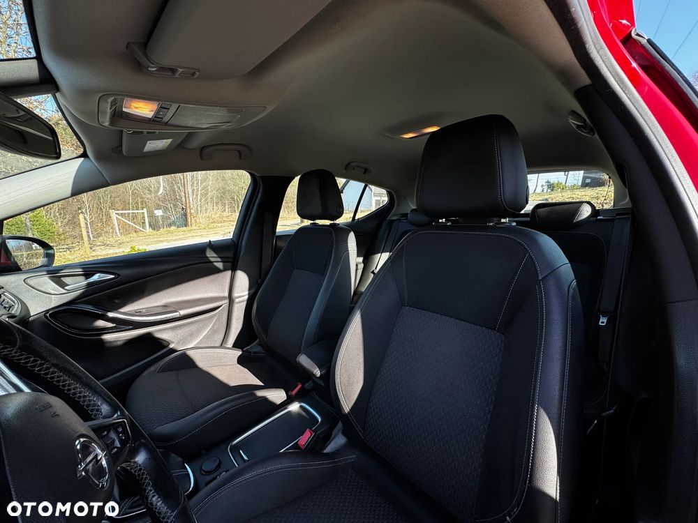 Opel Astra 1.4 T Dynamic - 17