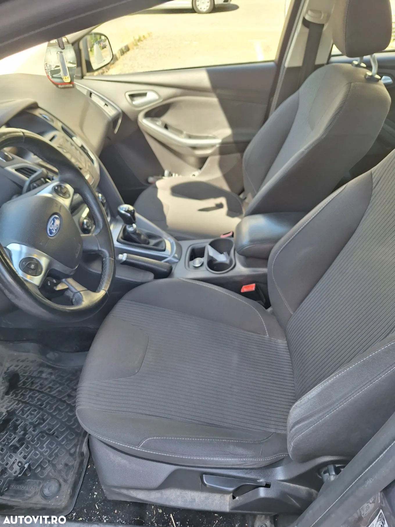 Ford Focus 1.6 TDCI DPF Titanium - 11