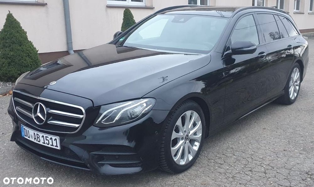 Mercedes-Benz Klasa E - 7