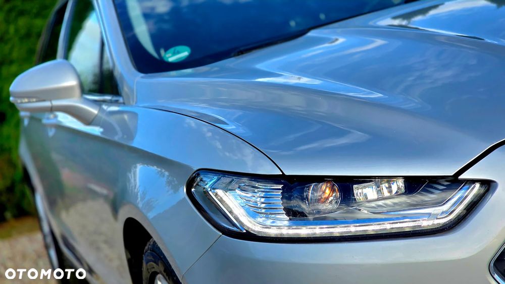 Ford Mondeo - 25