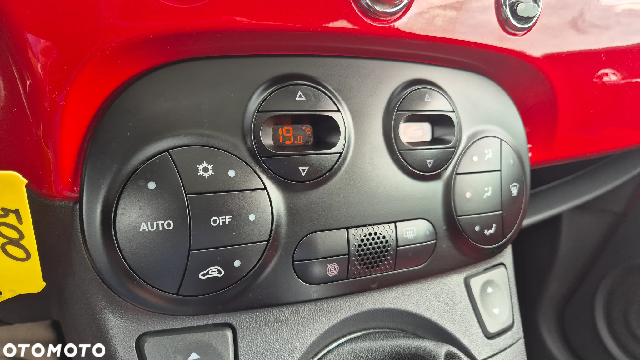 Fiat 500 0.9 8V TwinAir Start&Stopp Anniversario - 11