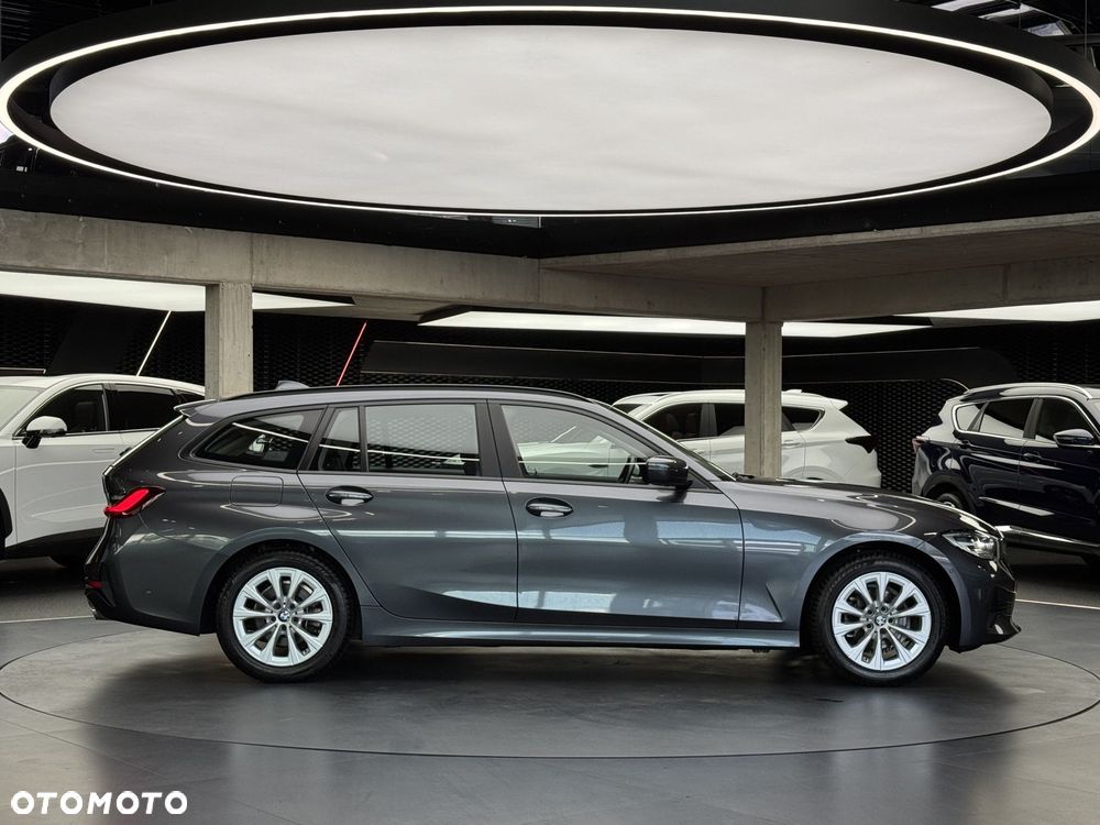 BMW Seria 3 318i - 7