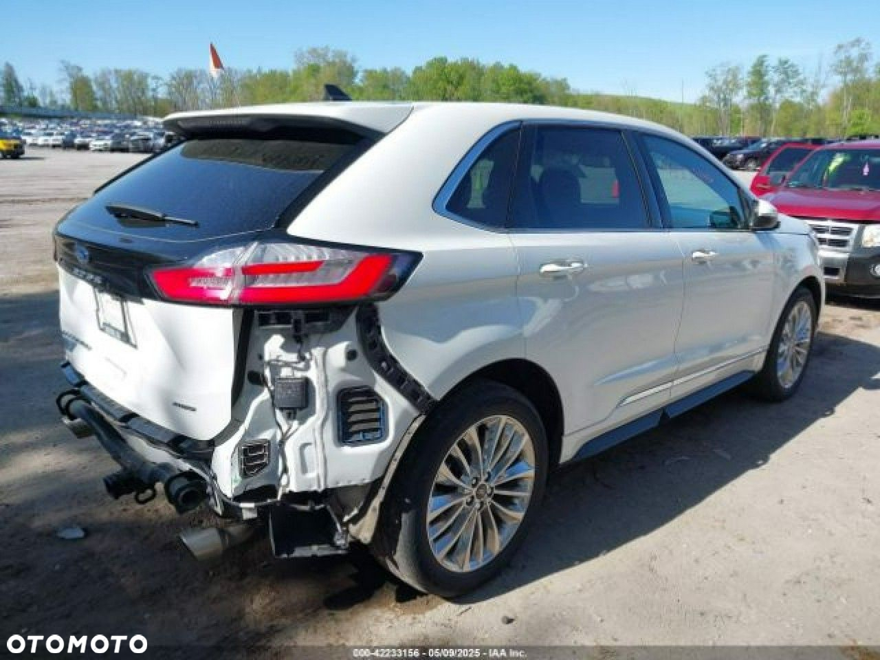 Ford Edge - 5
